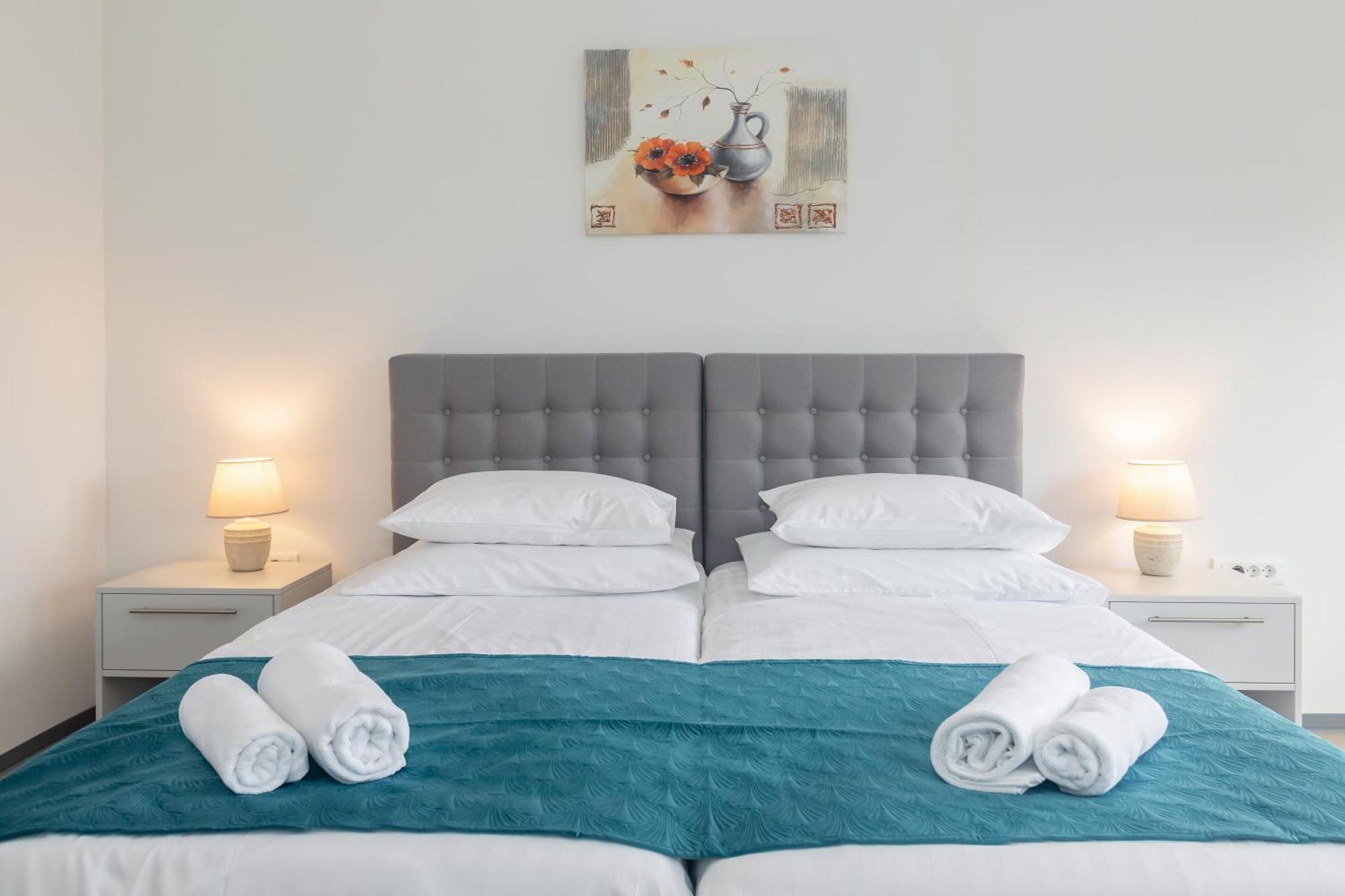 Villa Grace روفينج المظهر الخارجي الصورة