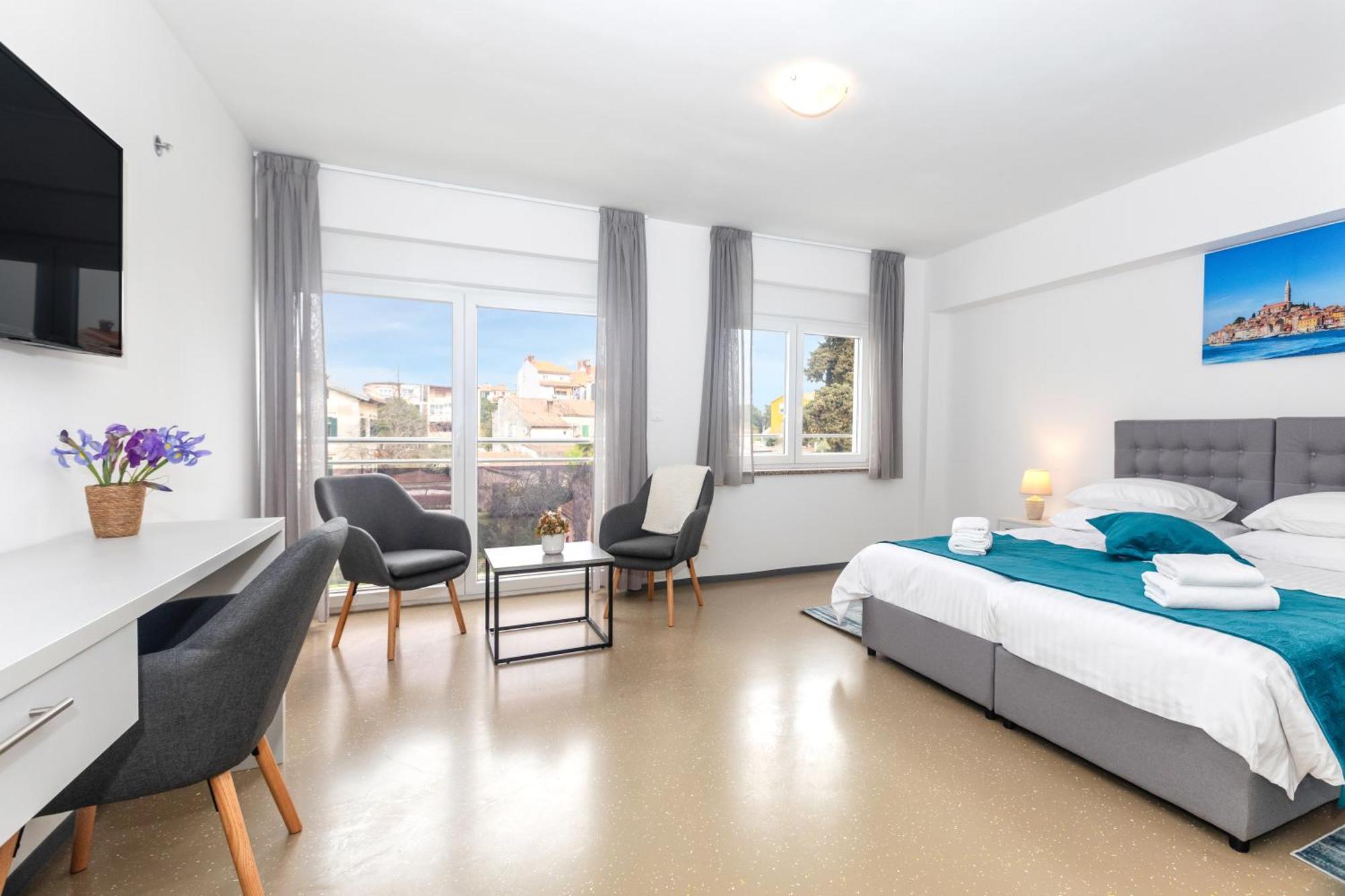 Villa Grace روفينج المظهر الخارجي الصورة
